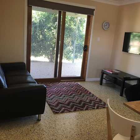 Swan Valley Sisters Henley Brook Екстериор снимка